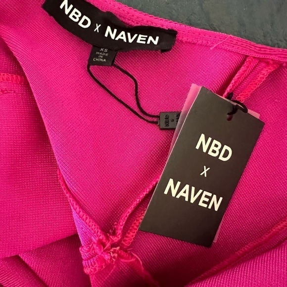 NWT NBD x Naven Donna Dress in Magenta - Picture 10 of 11